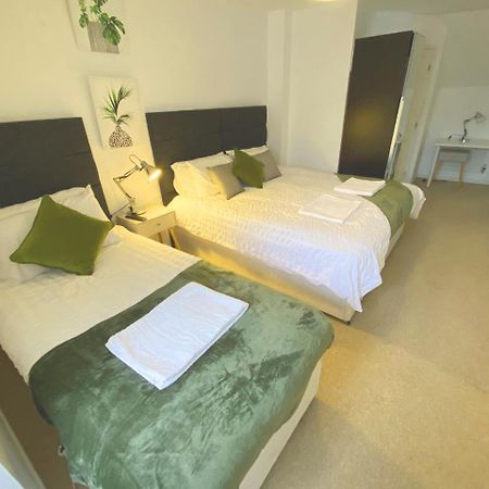 Walsall Group Accommodation Ngoại thất bức ảnh