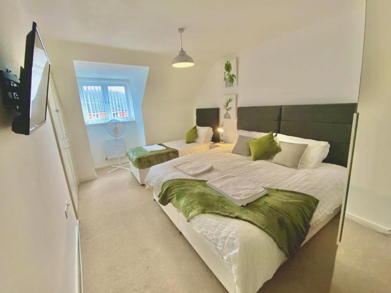 Walsall Group Accommodation Ngoại thất bức ảnh