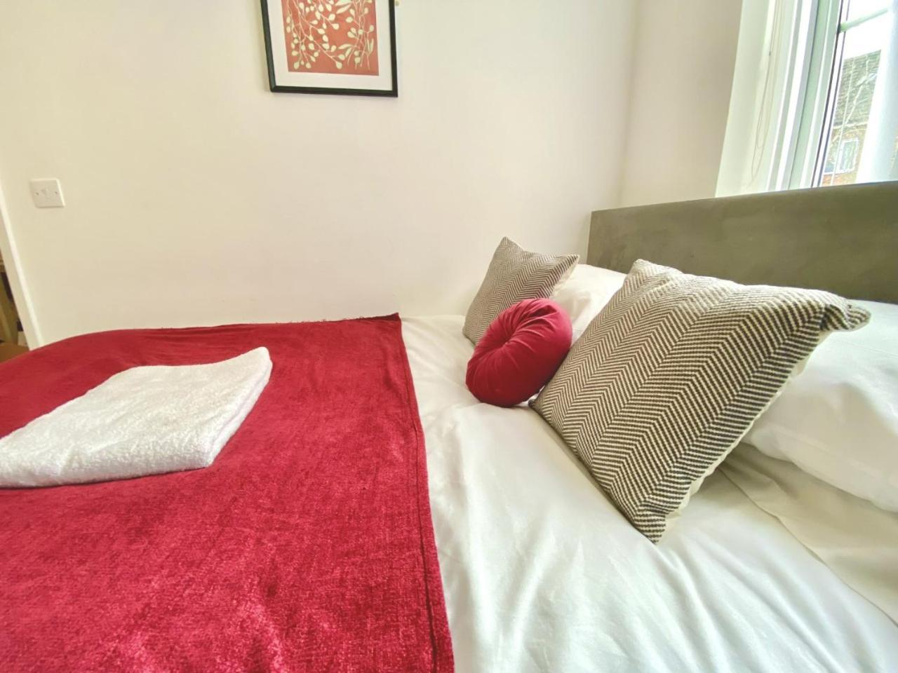 Walsall Group Accommodation Ngoại thất bức ảnh